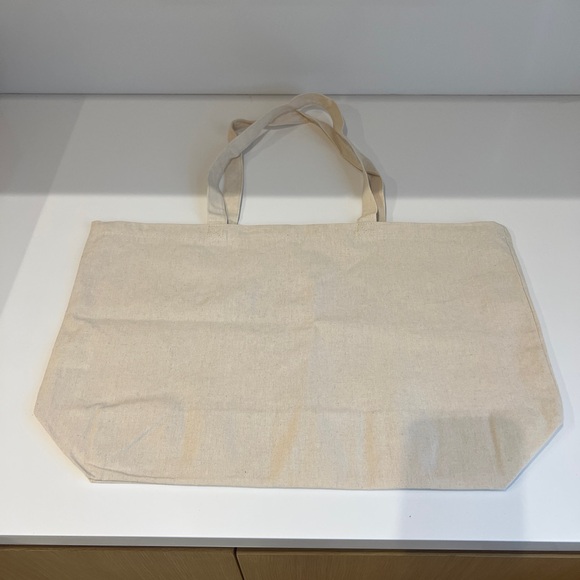 Sezane Cream Tote Bag with Red Heart - Picture 2 of 4